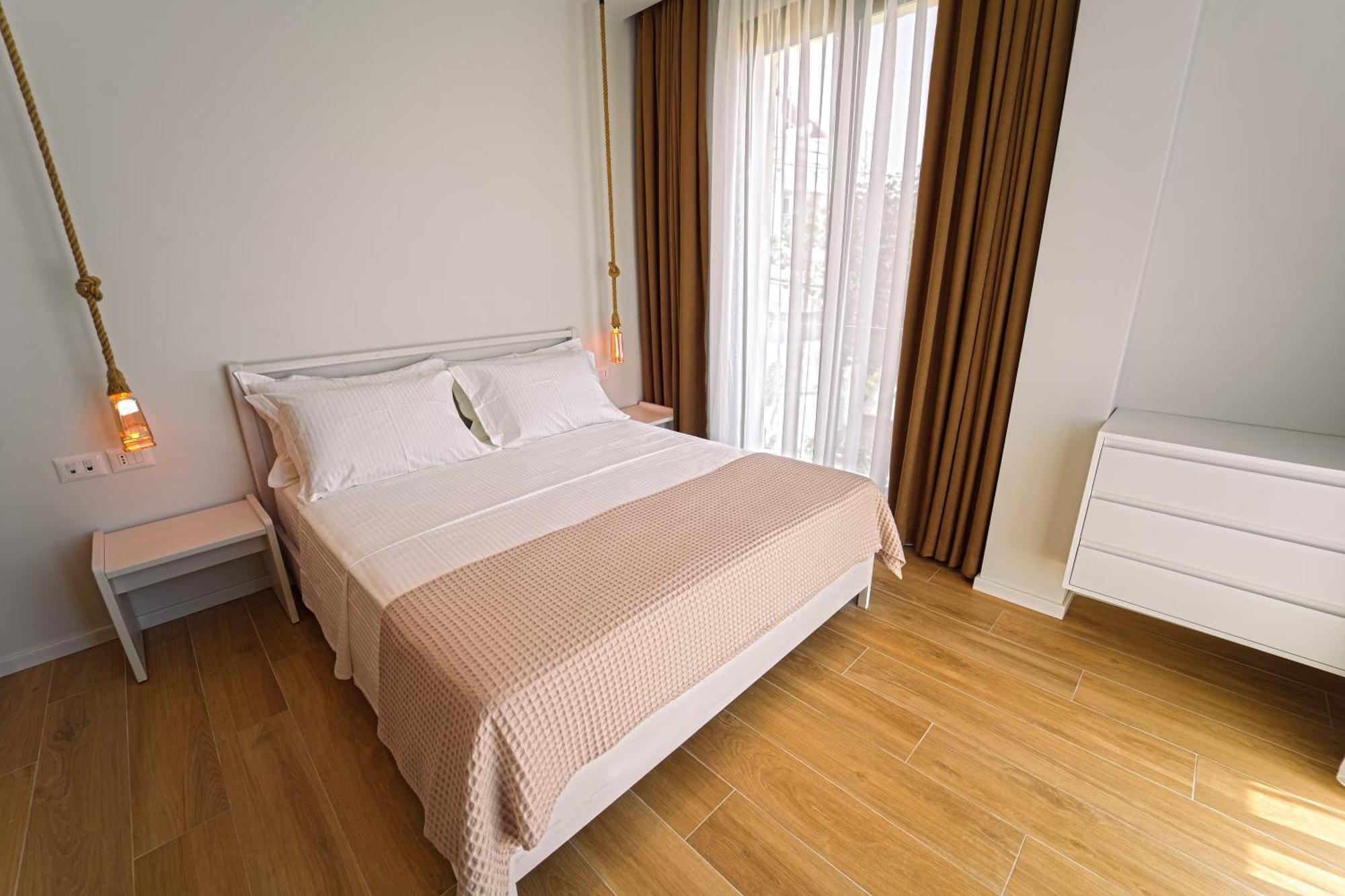 Hotel Vila 19 Dhërmi Екстериор снимка